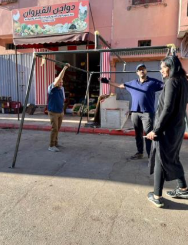 Izorane Monde - Galerie d'images Médiathèques - Aide aux villageois sinistrés (région Marrakech)